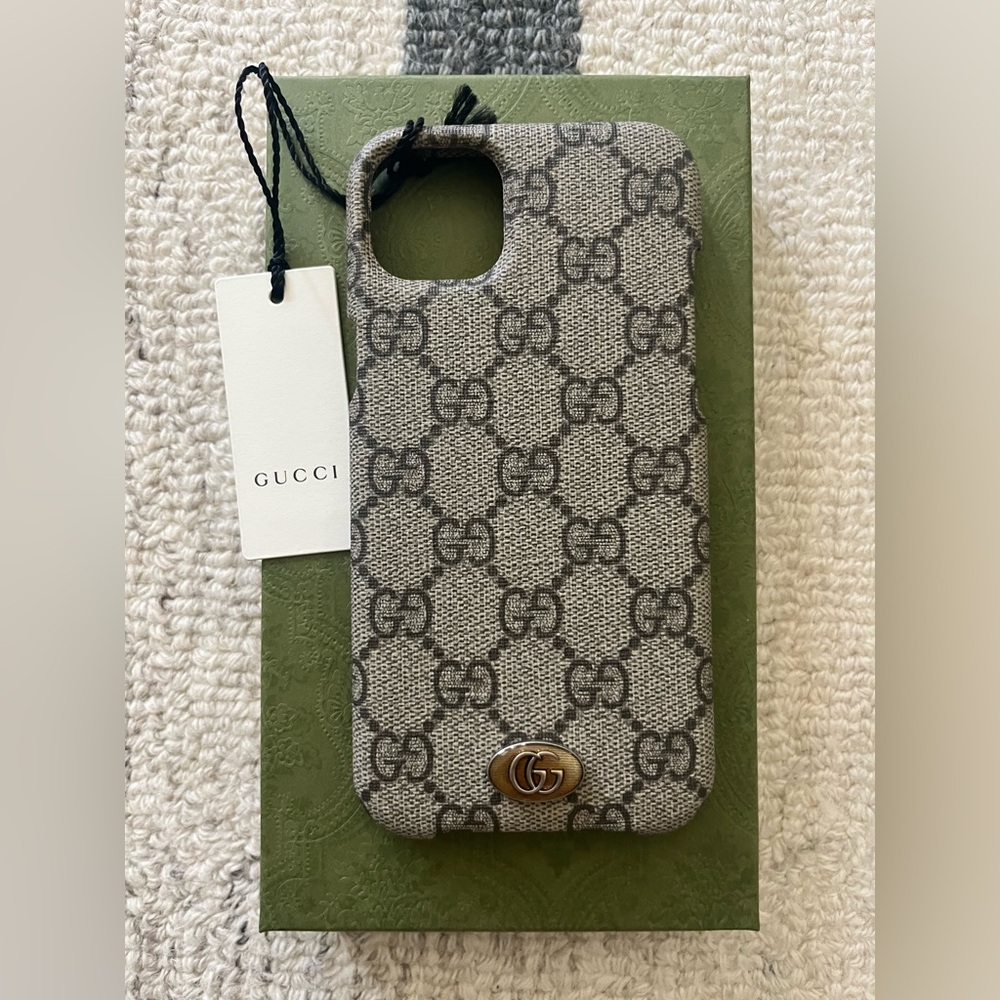 iPhone 15 Plus AuthenticGucci Beige Brown GG Monogram iPhone Case with Gold Logo